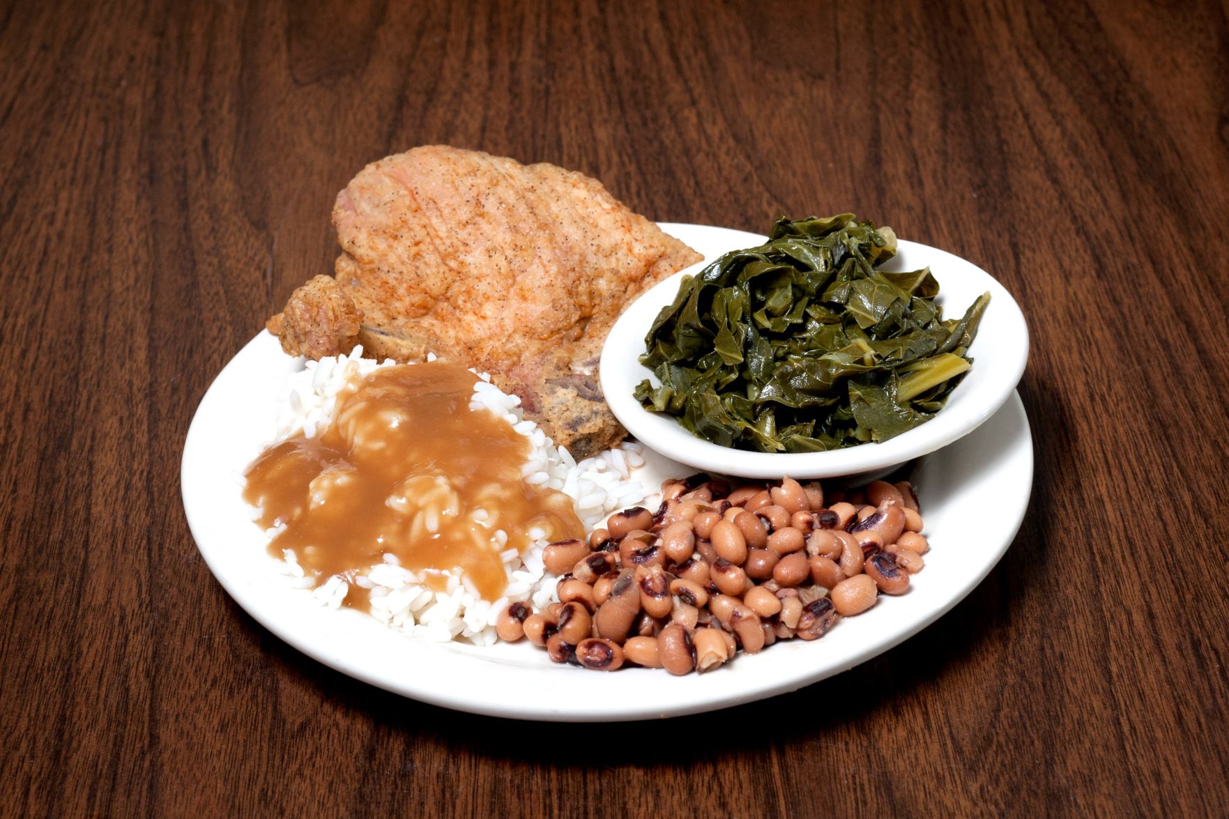lizard's thicket collards plate new years